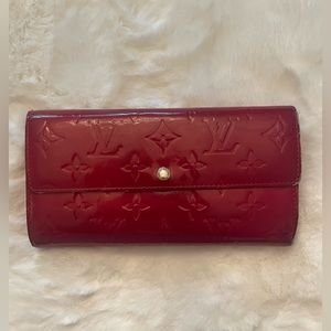 Authentic Louis Vuitton Monogram Vernis Porte Feuille Sarah Long Bifold
